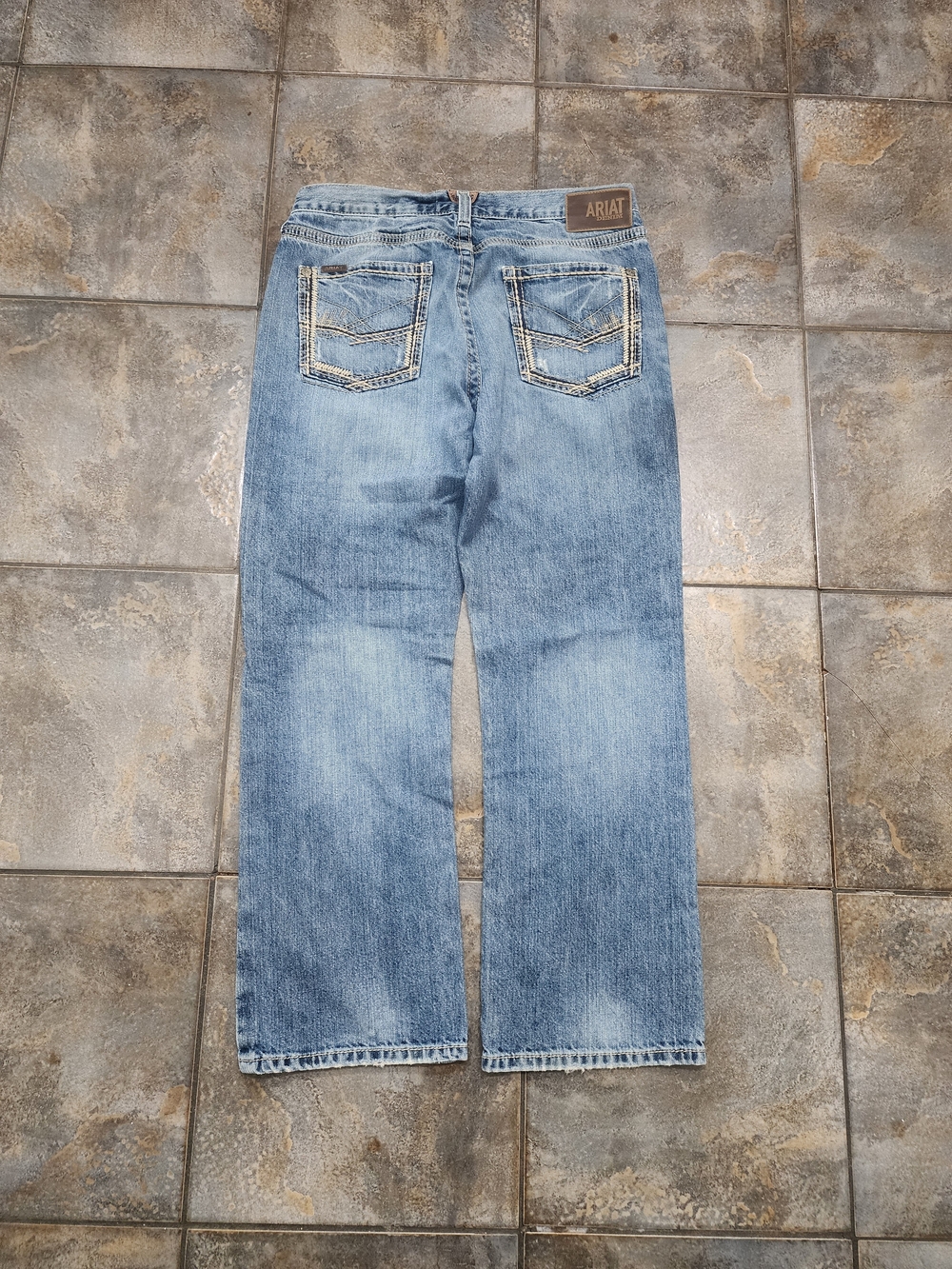 Ariat M5 Men's 34x30 Ridgeline Straight Fit Gambler Western Denim Blue Jeans
